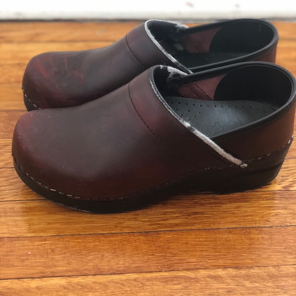 Dansko Professional Clogs - Picture 2 of 3